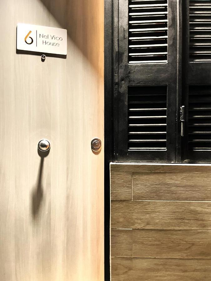 Appartement Nel Vico à Naples Extérieur photo